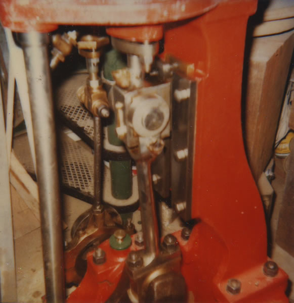 marine fire-control steam engine
