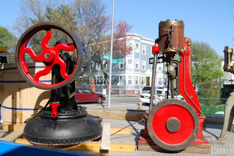 an engine moving day